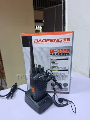 Baofeng Bf-888s Handheld Two-Way Radio Set, VHF/Uhf Fm Transceiver.
