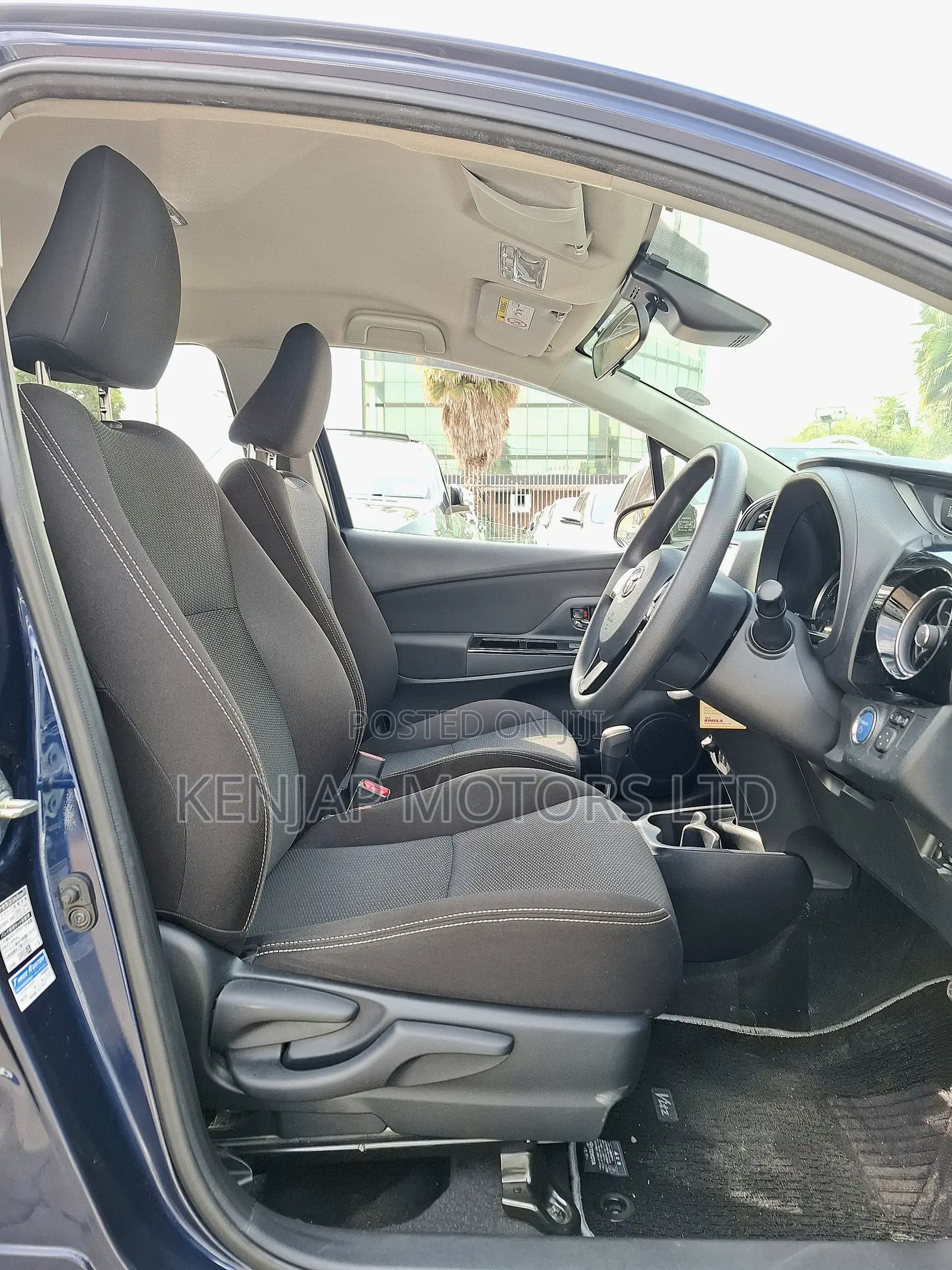 Toyota Vitz 2019 Blue