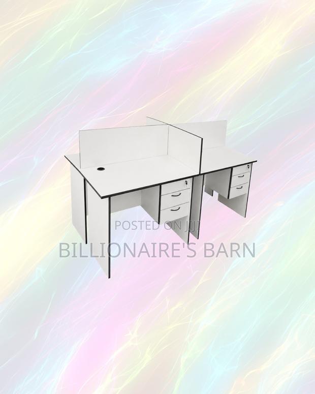 Practical 1m Four-Partition Wooden Bullpen Desk for Focused Team Tasks - thumbnail 2