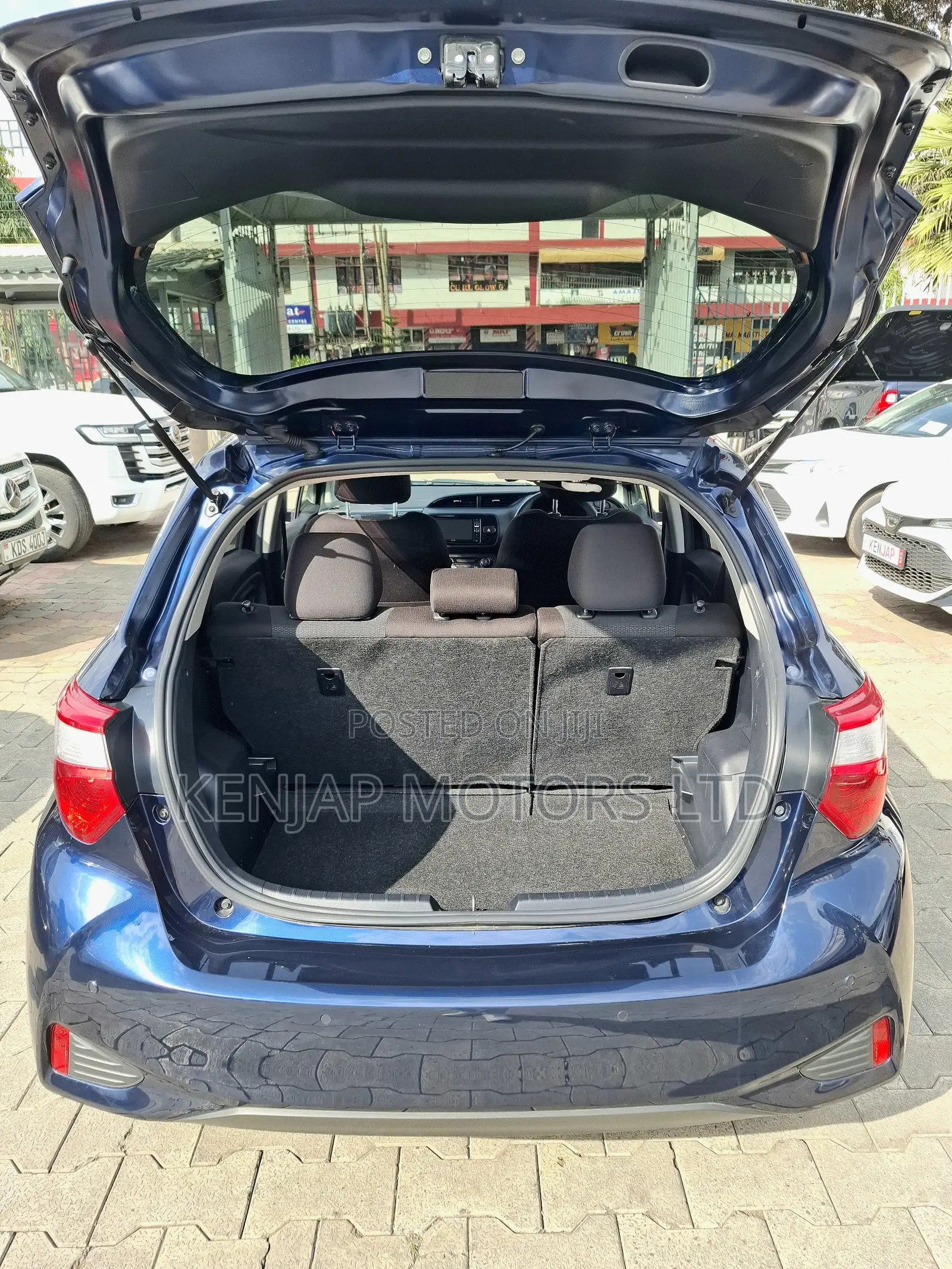 Toyota Vitz 2019 Blue