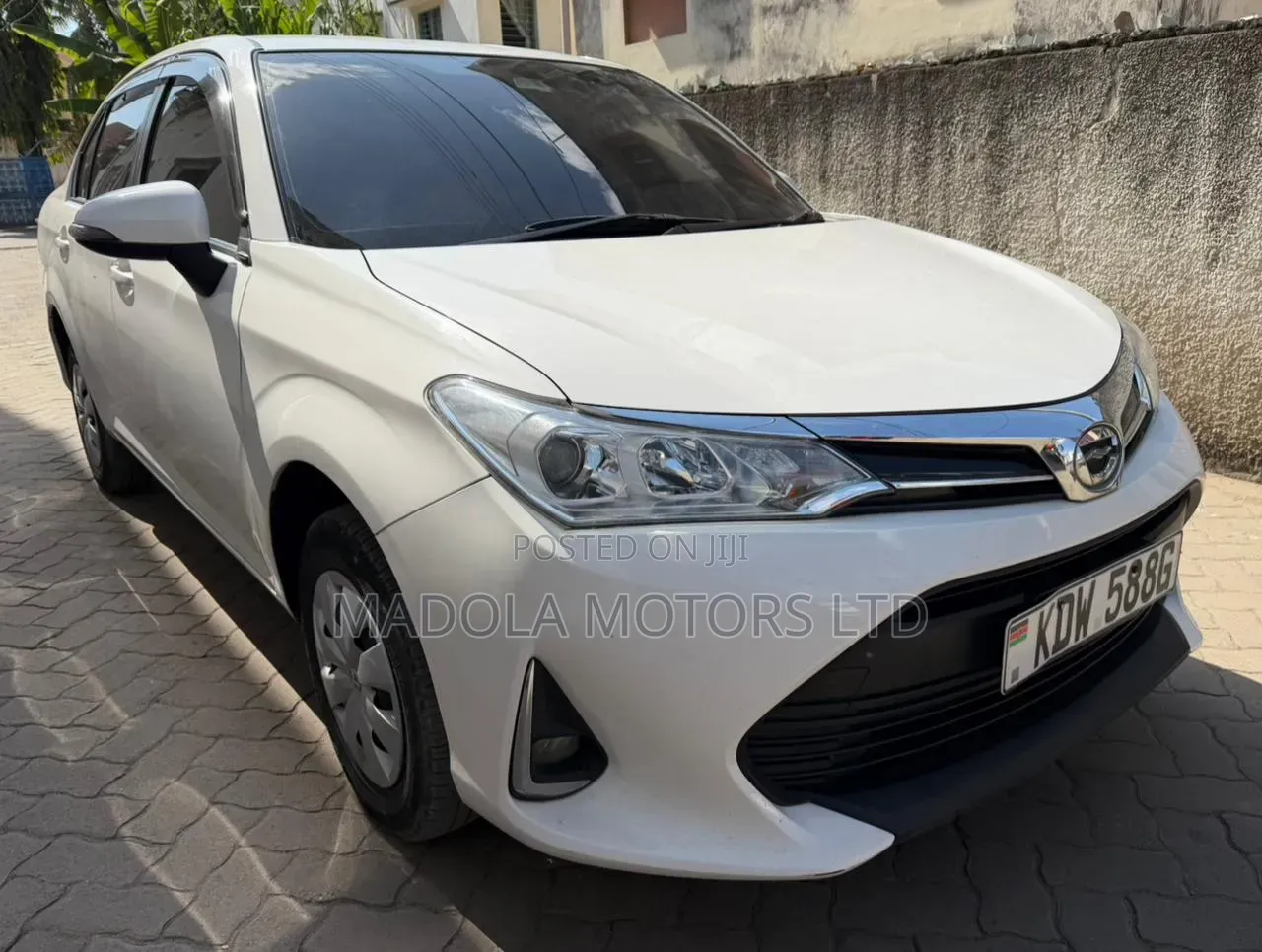 Toyota Axio 2018 White