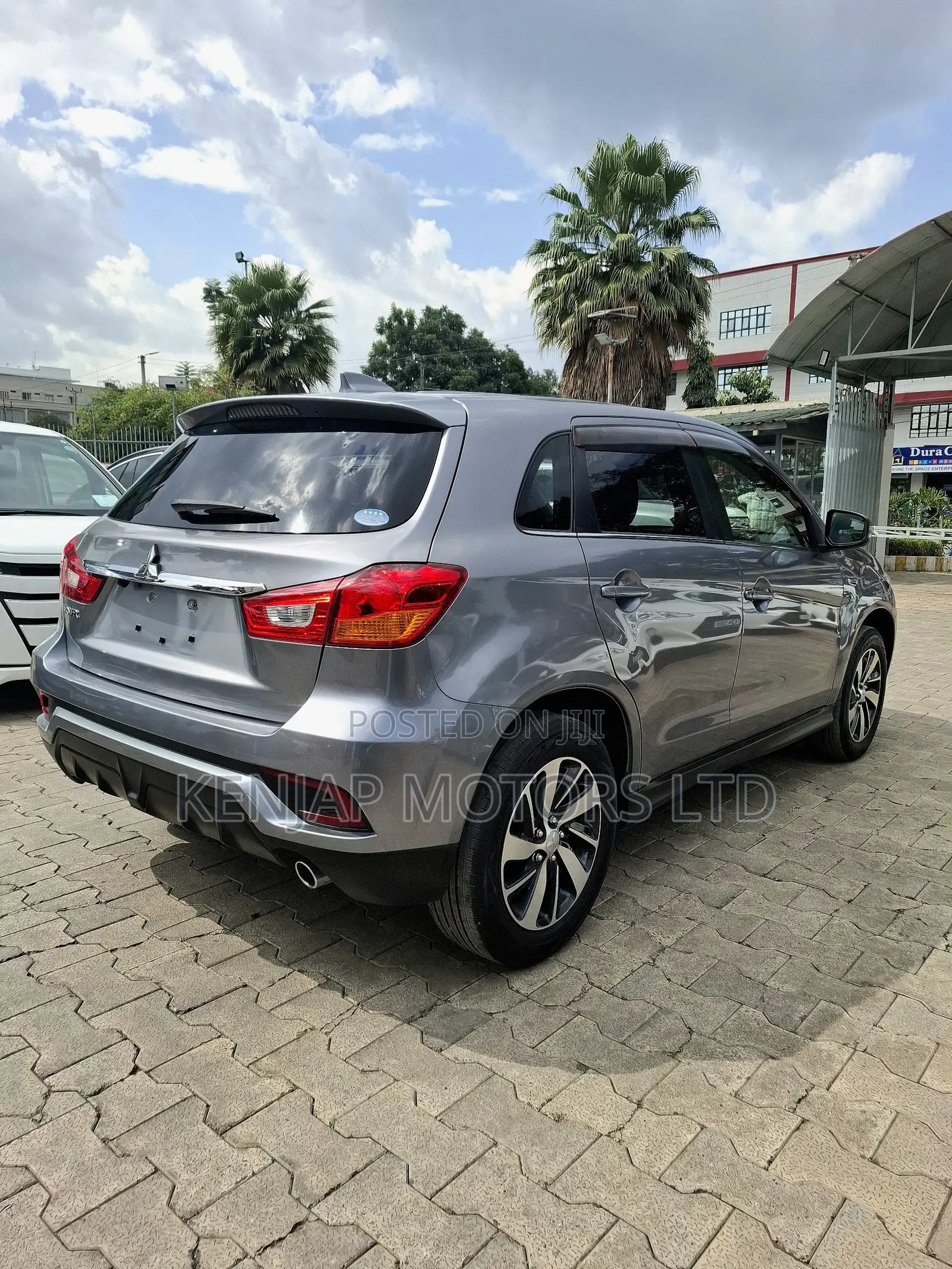 Mitsubishi RVR 2019 Gray