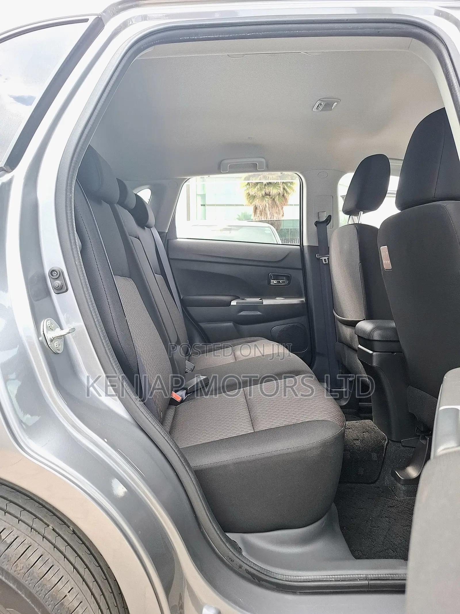 Mitsubishi RVR 2019 Gray