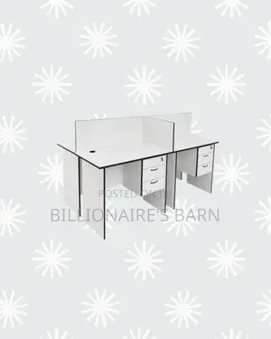 Practical 0.9m 4-Partition Wooden Bullpen Desk for Focused Team Tasks