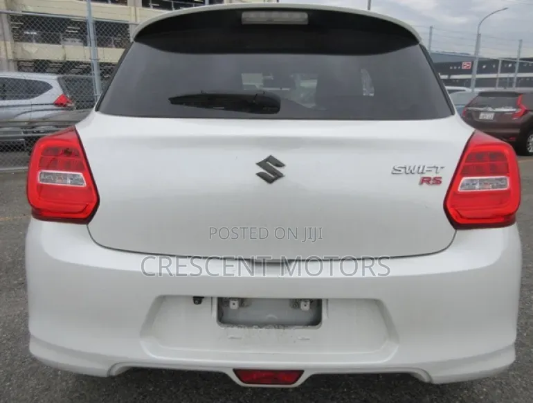 Suzuki Swift 2019 White
