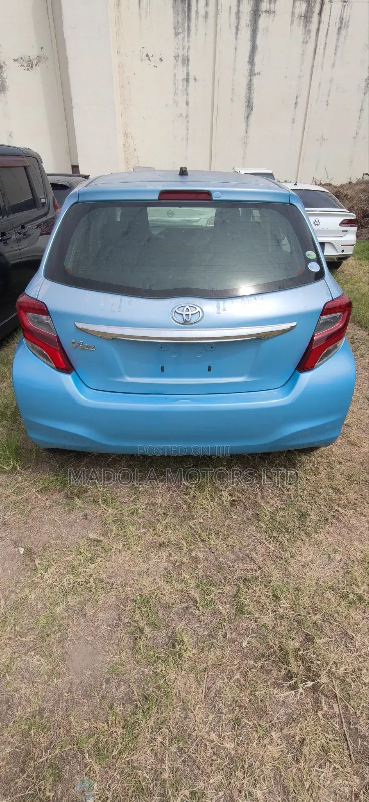 Toyota Vitz 2017 Blue