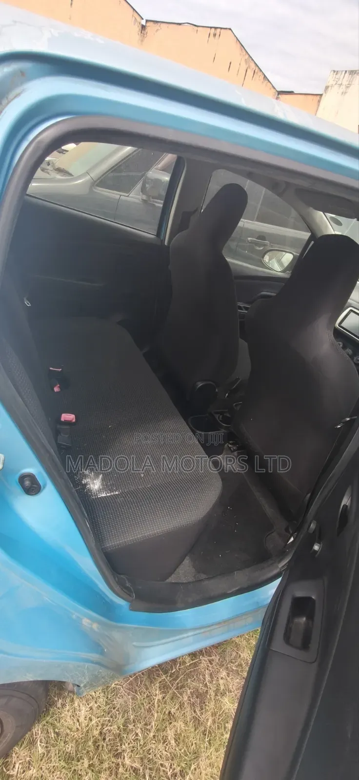 Toyota Vitz 2017 Blue