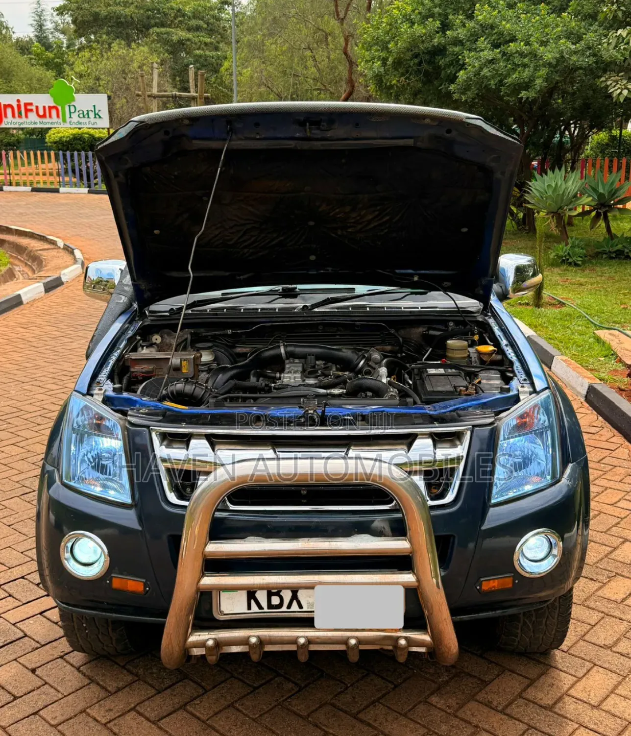 Isuzu D-MAX 2008 Blue