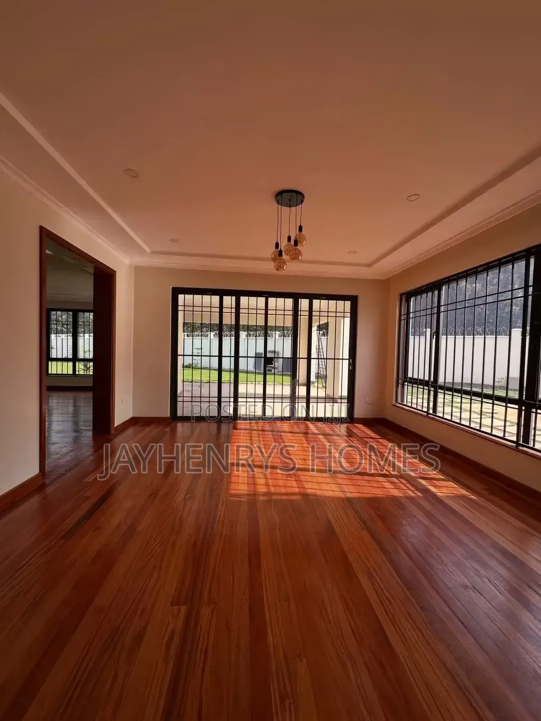 6bdrm Villa in Loresho for rent