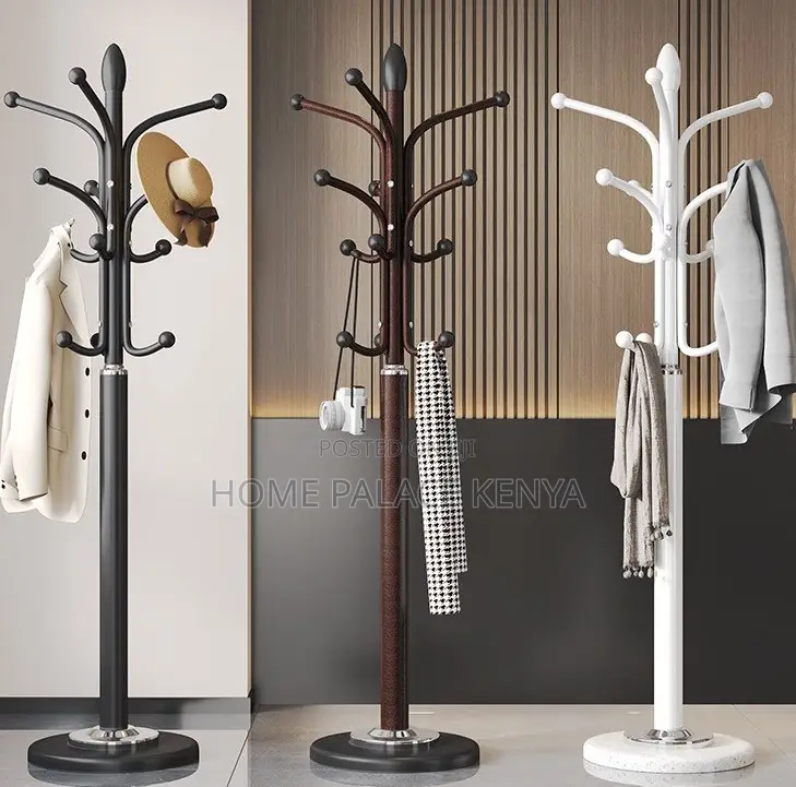 Coat Hanger: Iron Standing Garment Hanger