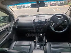 Isuzu D-MAX 2023
