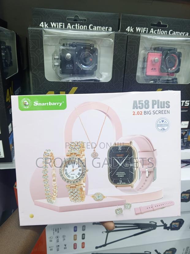 Smartberry A58 Plus 8 in 1 Smartwatch Jewelry Gift Set - thumbnail 2