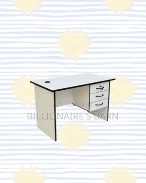 Compact 0.9m Wooden Desk for Dedicated Laptop Work Sessions