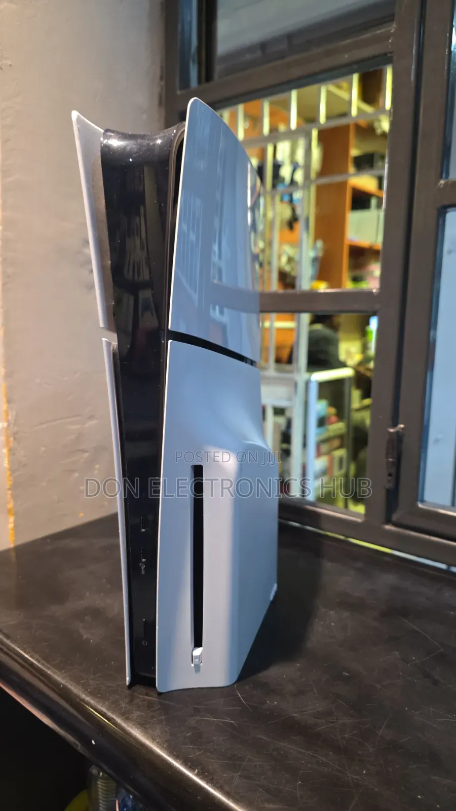 Playstation 5 Slim Used in Good Condition