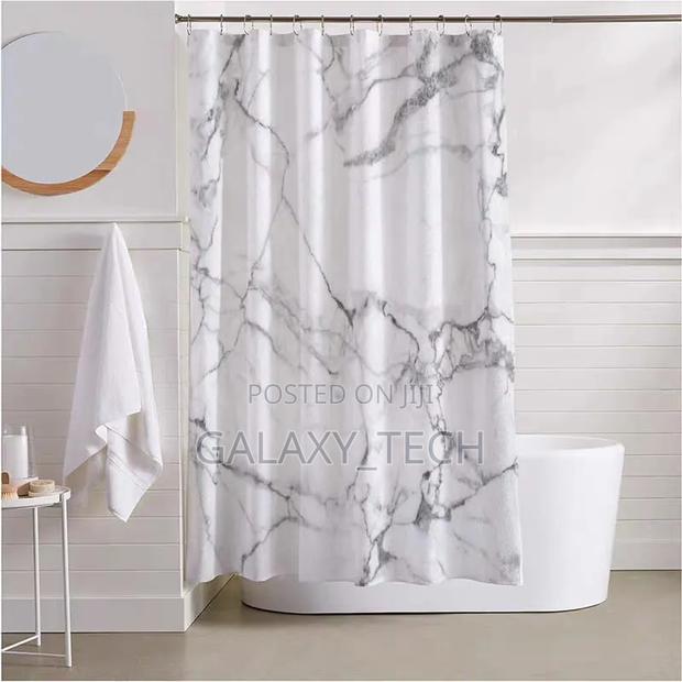 4pcs Bathroom Set – Matching Shower Curtain, Rugs, and Toilet Cover - thumbnail 2