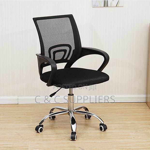 Low Back Mesh Clerical Chair.