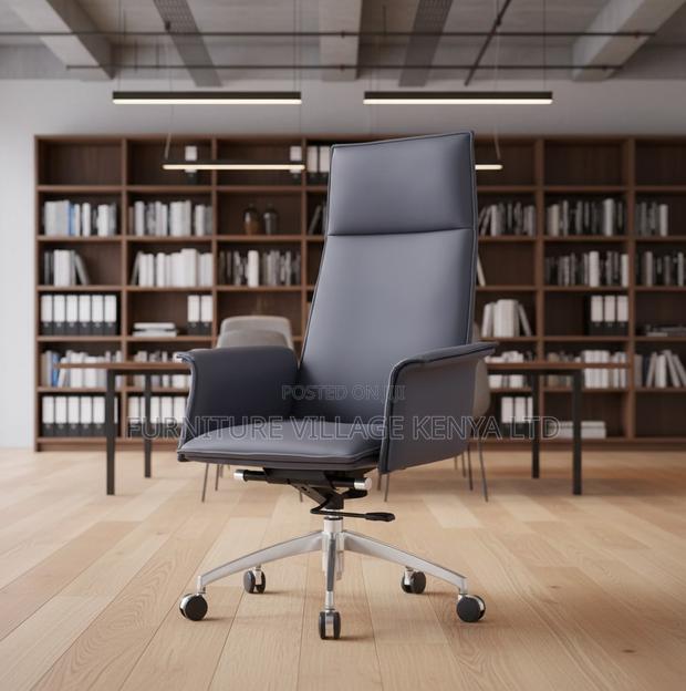 Executive Office Chair With Leather Upholstery - thumbnail 2