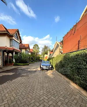 4bdrm Townhouse/Terrace in Valley Arcade for sale