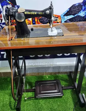 Singer Sewing Machine Complete With Imported Table