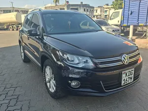 Volkswagen Tiguan 2015 Black