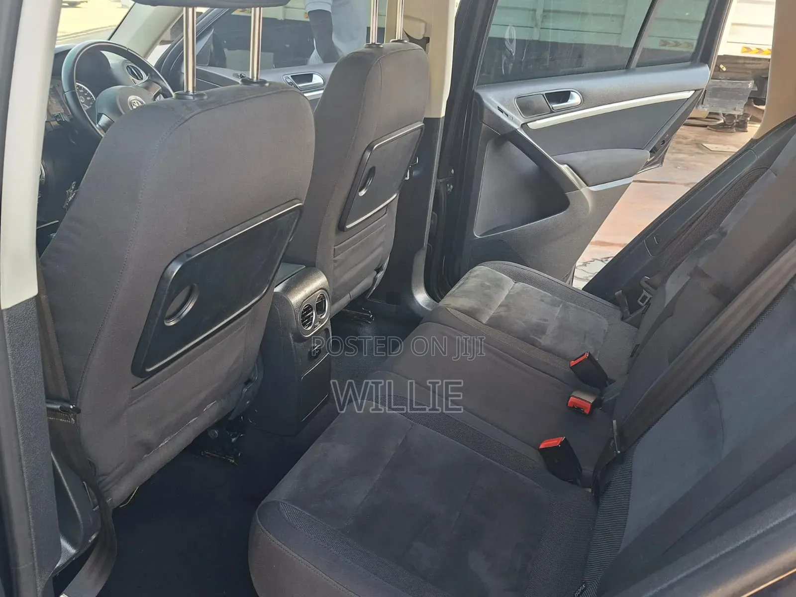 Volkswagen Tiguan 2015 Black