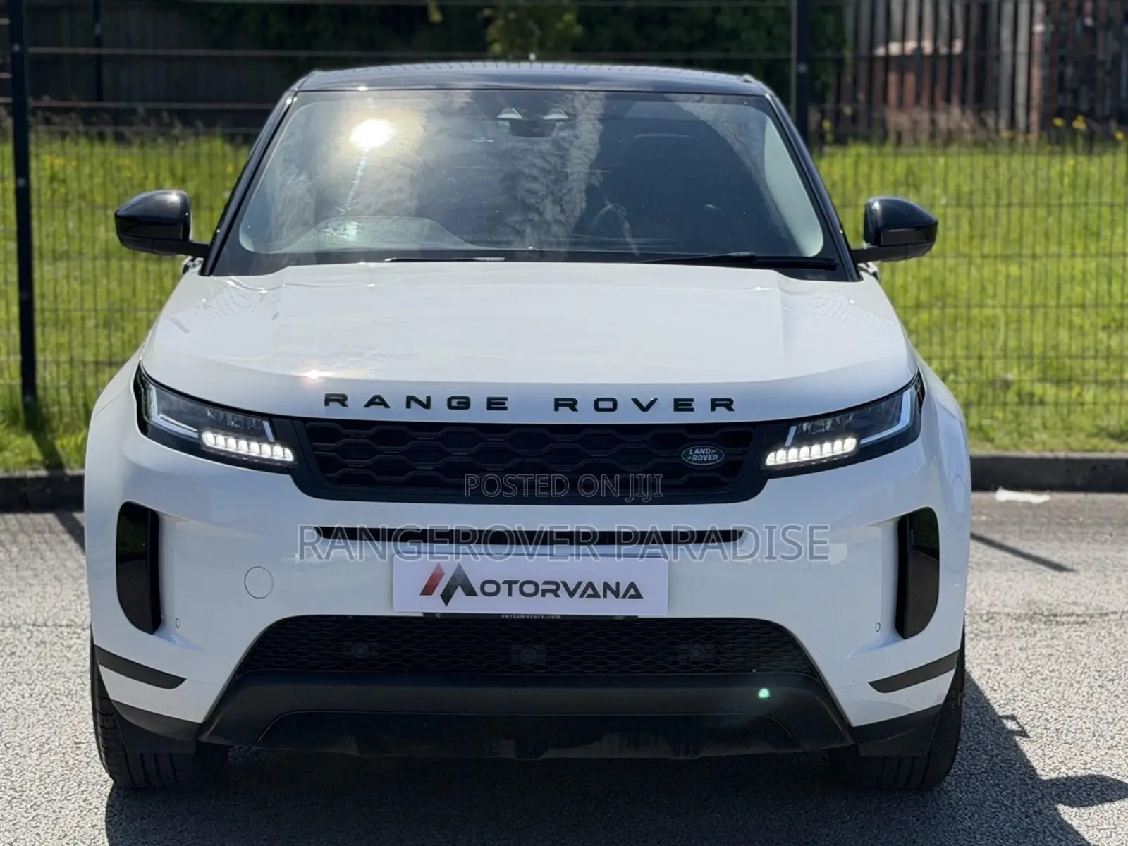 Land Rover Range Rover Evoque SE 4x4 5-Door 2019 White