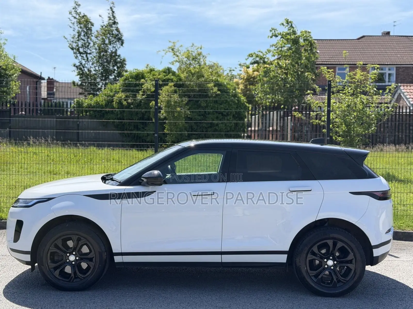 Land Rover Range Rover Evoque SE 4x4 5-Door 2019 White