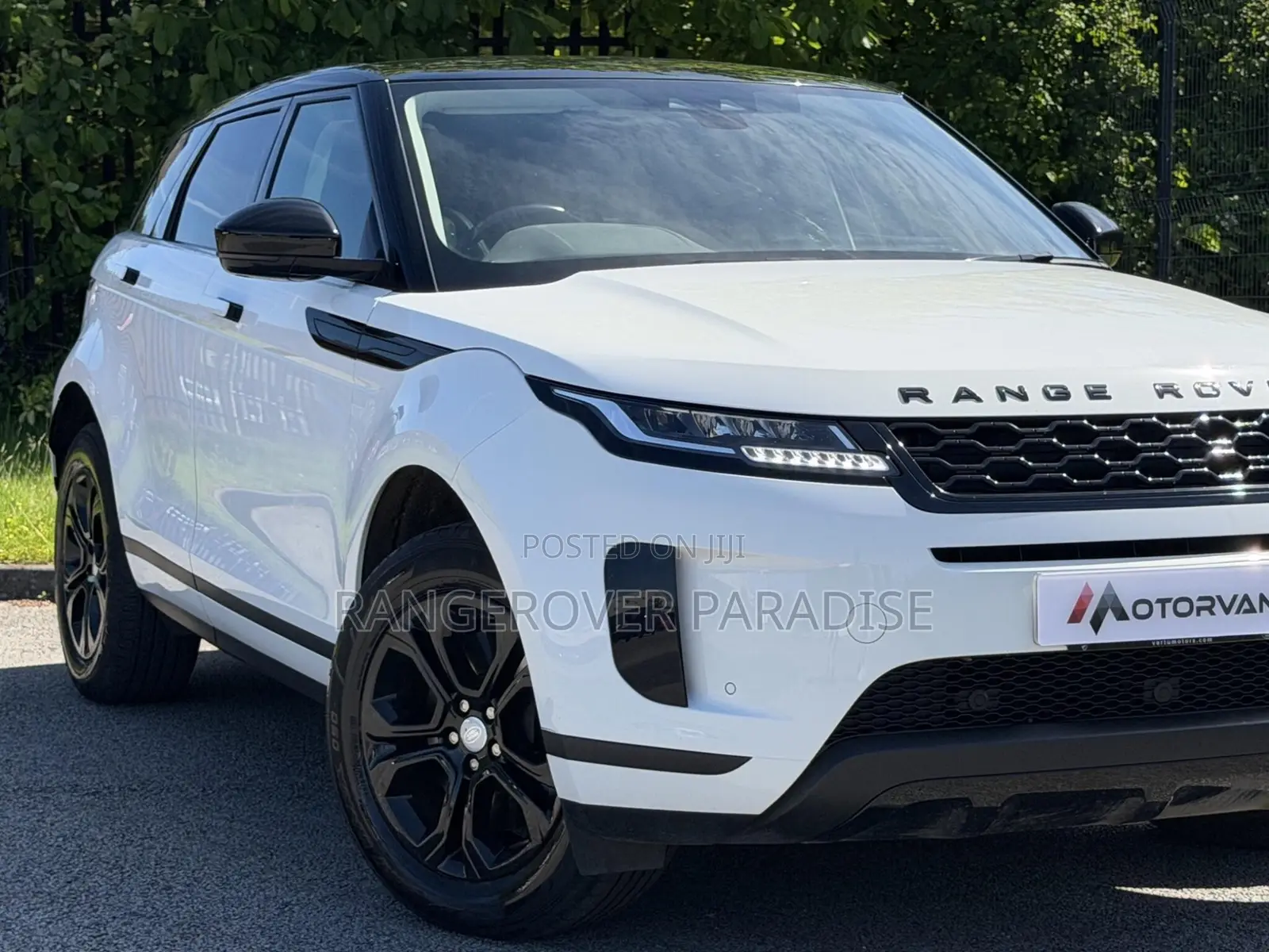 Land Rover Range Rover Evoque SE 4x4 5-Door 2019 White