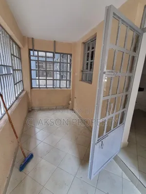 2bdrm House in Zambezi for rent