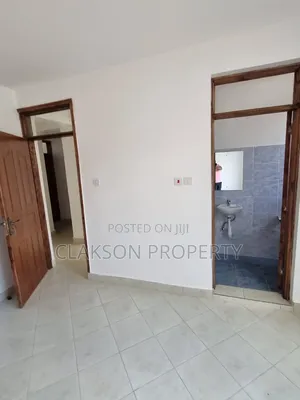 2bdrm House in Zambezi for rent
