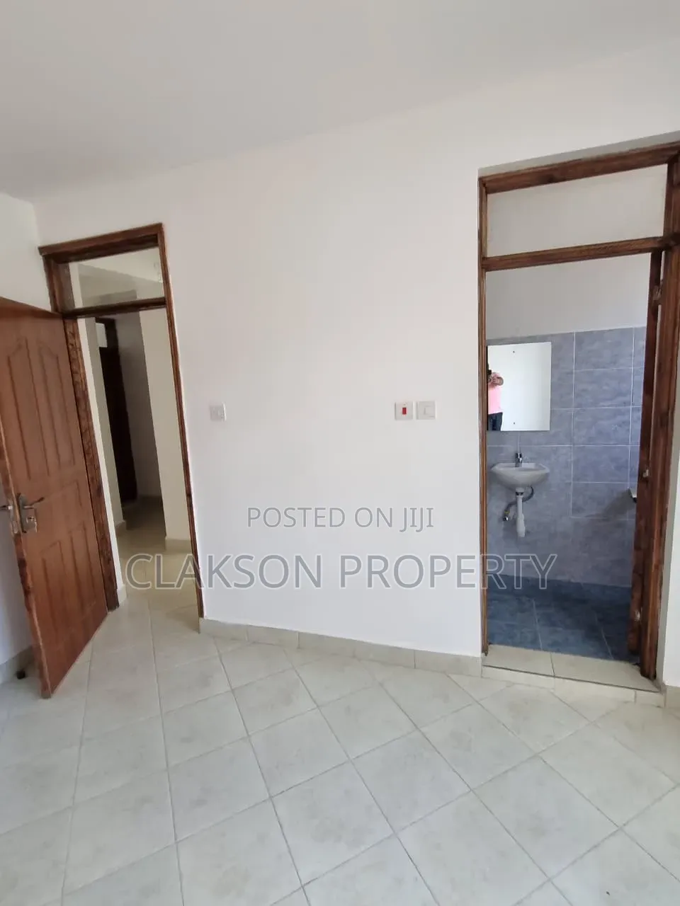 2bdrm House in Zambezi for rent