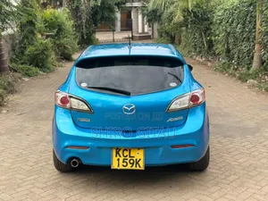 Mazda Axela 2010 Blue