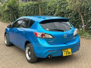 Mazda Axela 2010 Blue