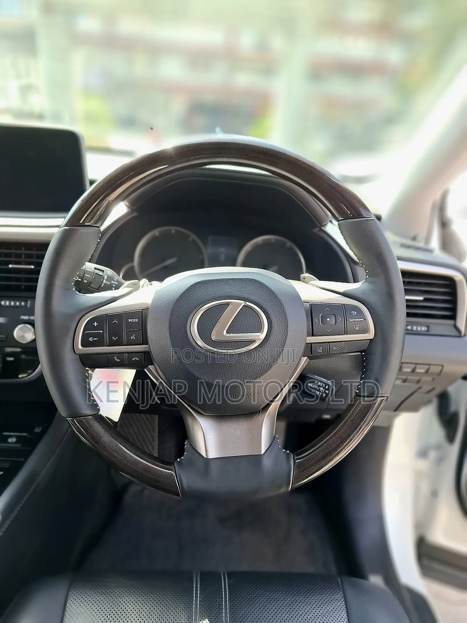 Lexus RX 300 2WD 2020 Pearl