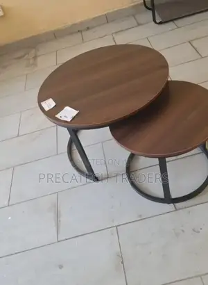 Modern Round Nesting Coffee Table Set