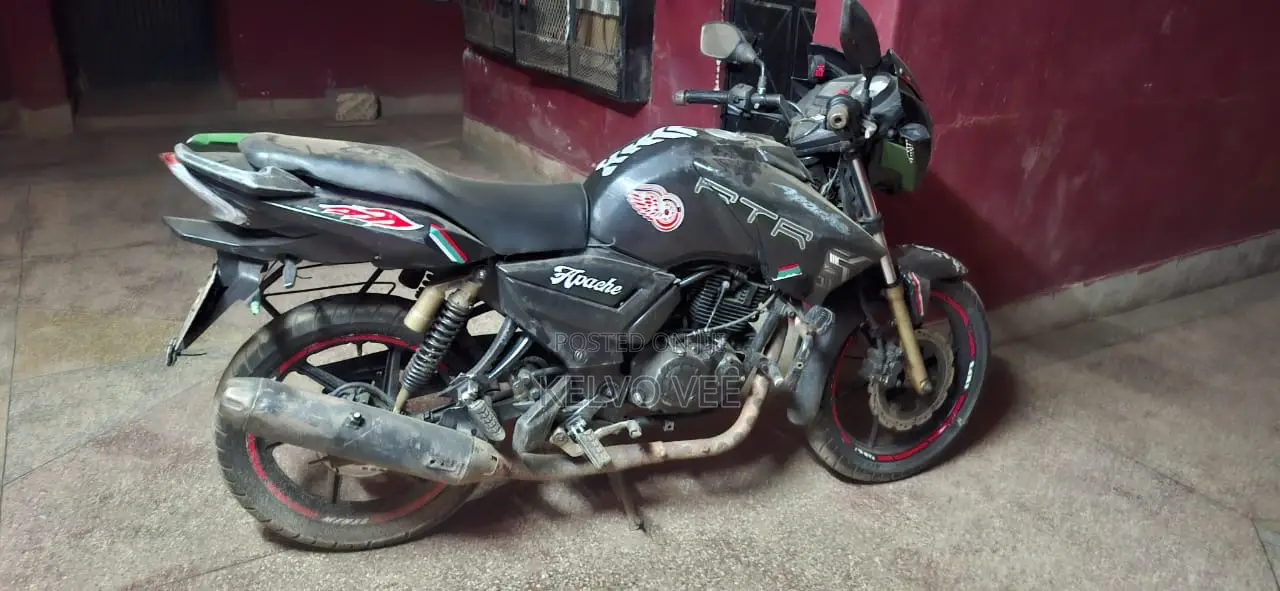 TVS Apache 180 RTR 2019 Black