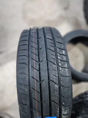 255/45r21 Bearway Tyre
