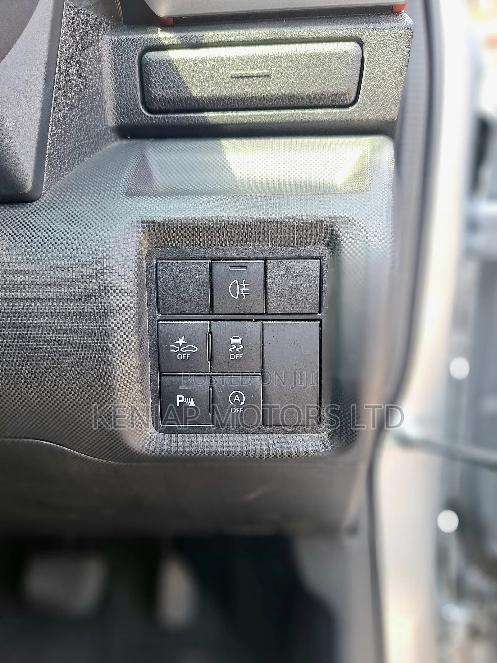 Toyota Raize 1.0 FWD 2020 Silver