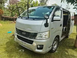 Nissan Caravan 2016 Silver