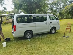 Nissan Caravan 2016 Silver