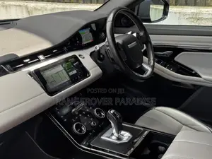 Land Rover Range Rover Evoque SE Dynamic 4x4 Convertible 2019 Black