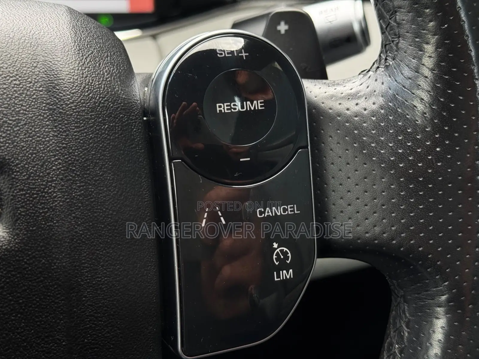 Land Rover Range Rover Evoque SE Dynamic 4x4 Convertible 2019 Black