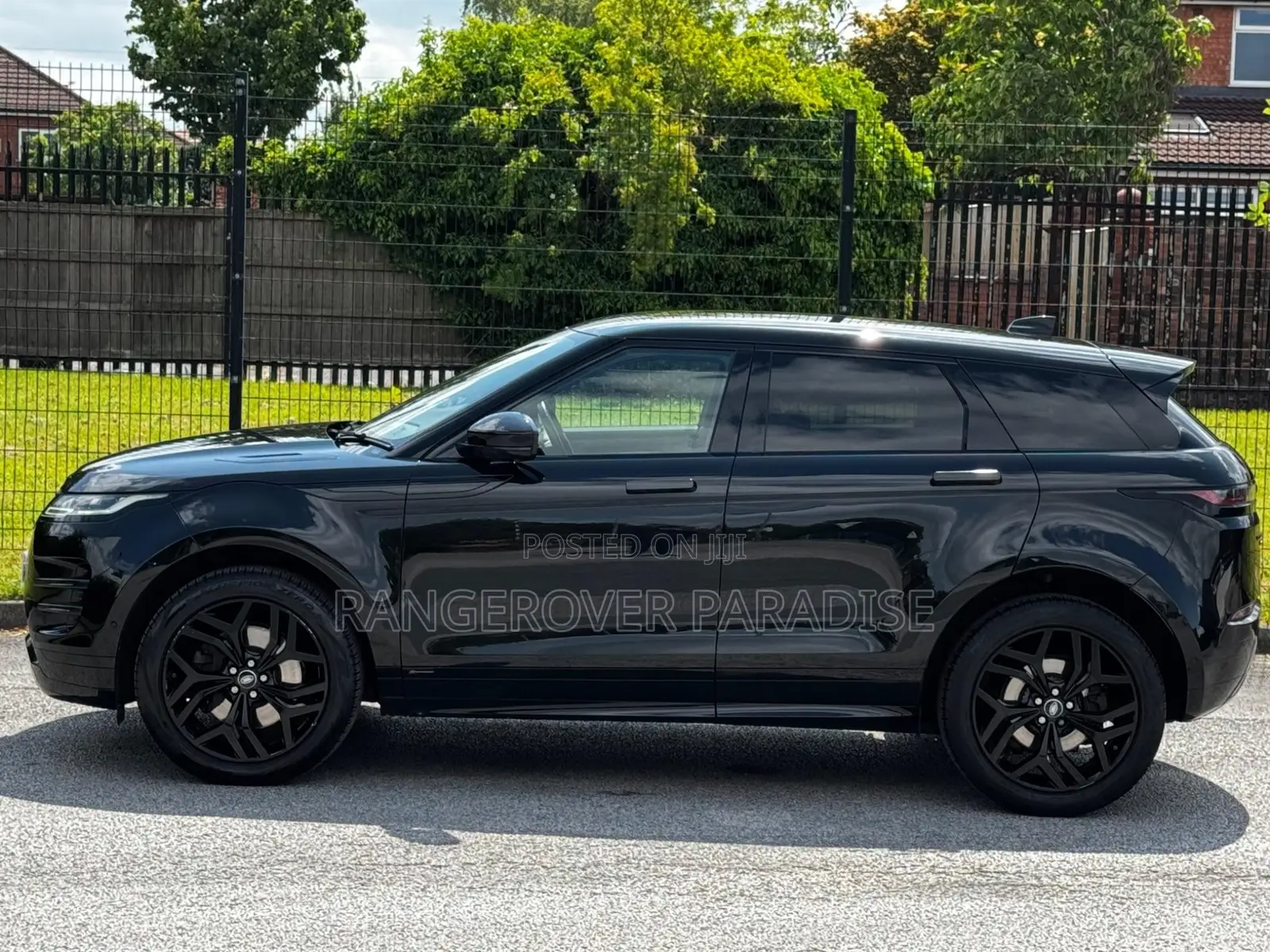 Land Rover Range Rover Evoque SE Dynamic 4x4 Convertible 2019 Black
