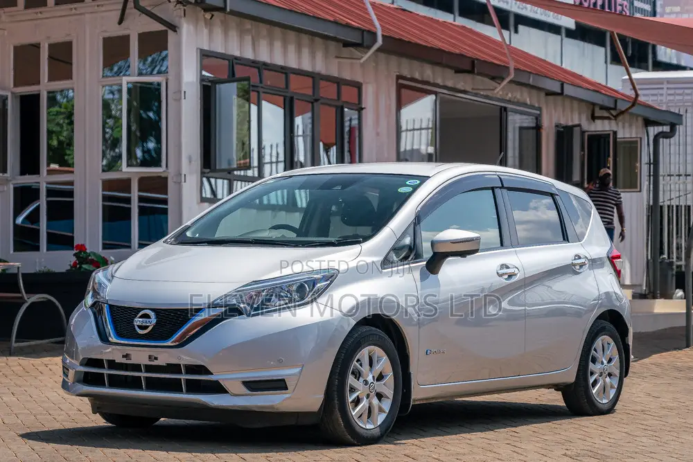 Nissan Note 1.2 Hybrid 2019 Silver