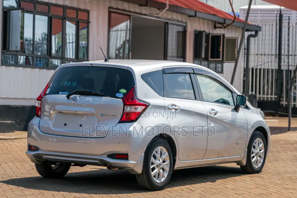 Nissan Note 1.2 Hybrid 2019 Silver