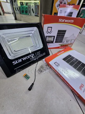 Starworth 200w Solar Flood Light – Heavy Duty ()