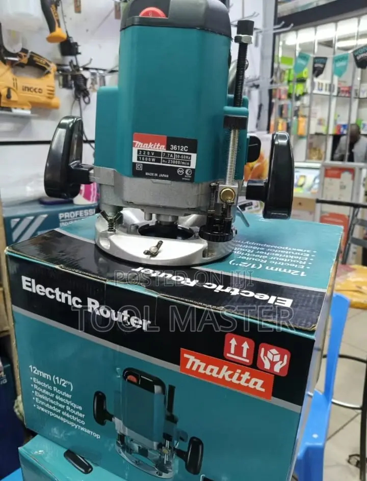 Makita 1600w Electric Router