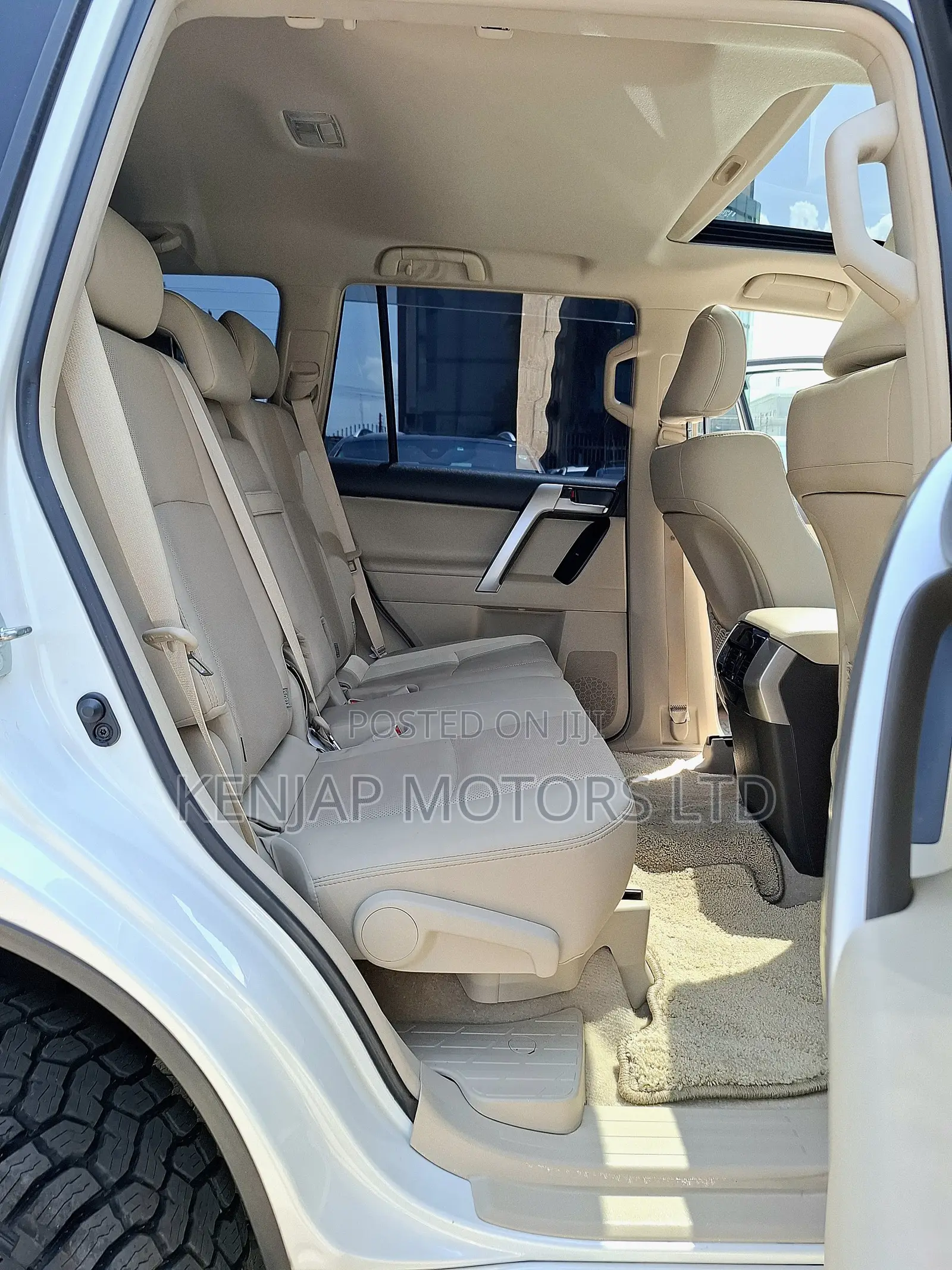 Toyota Land Cruiser Prado 2.8 2021 White