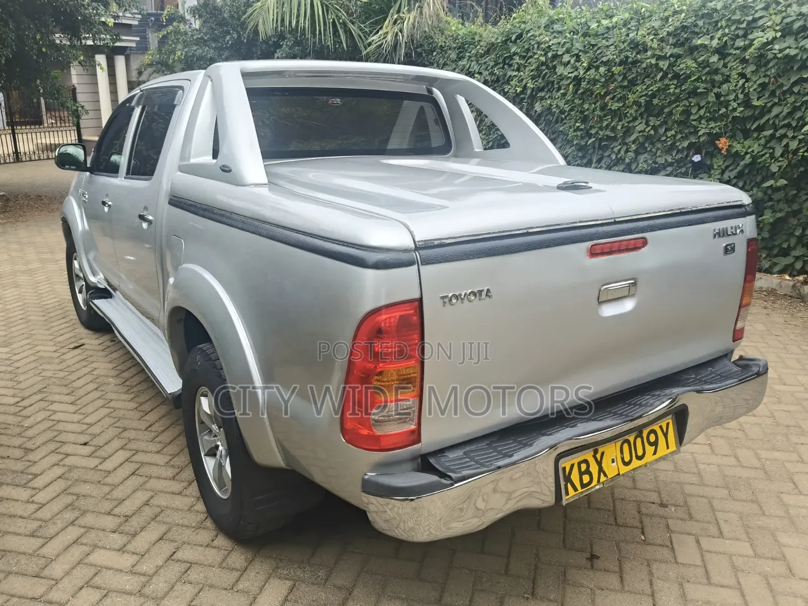 Toyota Hilux 2007 Silver