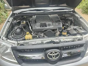 Toyota Hilux 2007 Silver